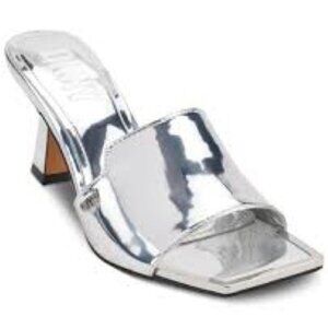 New DKNY Silver Kailyn heel sandals size 6.5